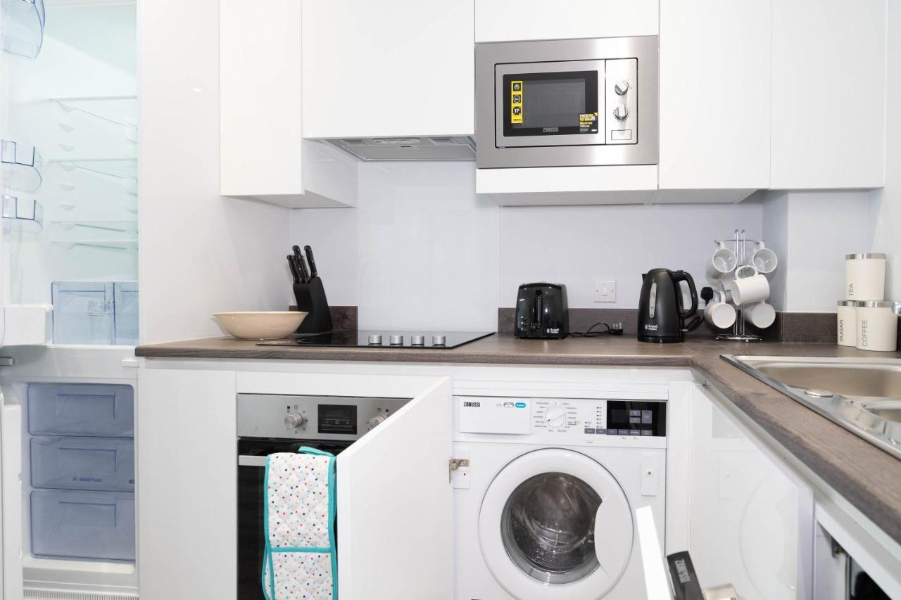 New Build - 2 Bed Snug Modern Apartment - Juliet Balcony - Roof Top Terrace - Digbeth, Birmingham City Centre - Free Netflix & Smart Tv Exteriér fotografie