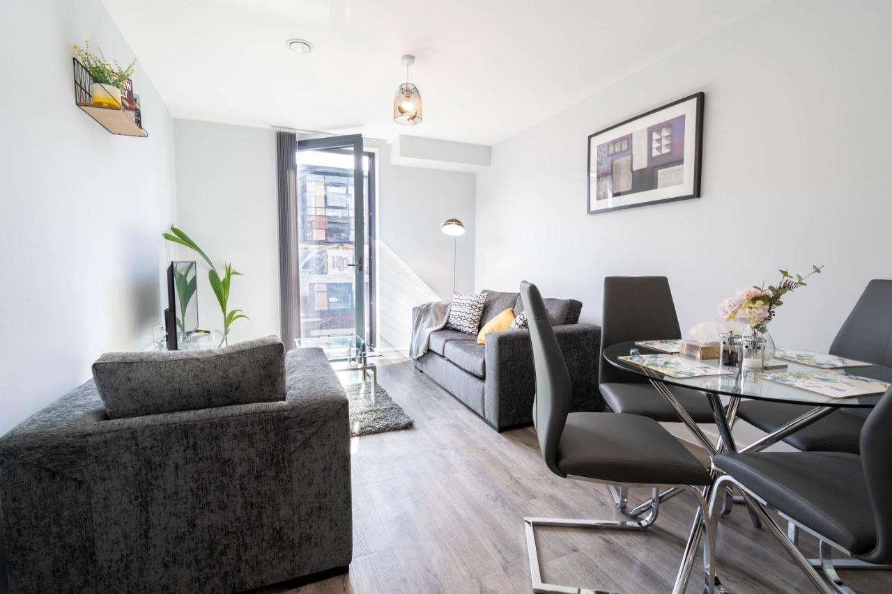 New Build - 2 Bed Snug Modern Apartment - Juliet Balcony - Roof Top Terrace - Digbeth, Birmingham City Centre - Free Netflix & Smart Tv Exteriér fotografie