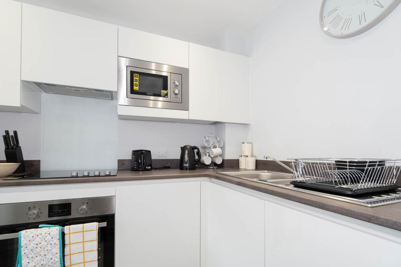 New Build - 2 Bed Snug Modern Apartment - Juliet Balcony - Roof Top Terrace - Digbeth, Birmingham City Centre - Free Netflix & Smart Tv Exteriér fotografie